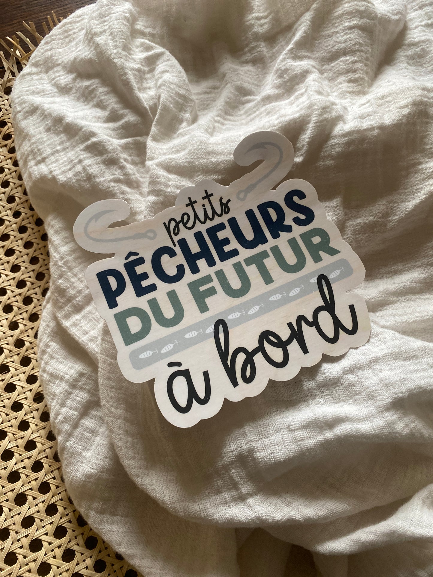 Autocollant voiture « Petits pêcheurs du futur à bord »