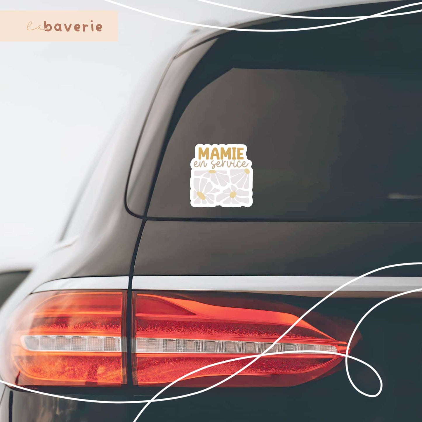 Autocollant voiture « Mamie en service »