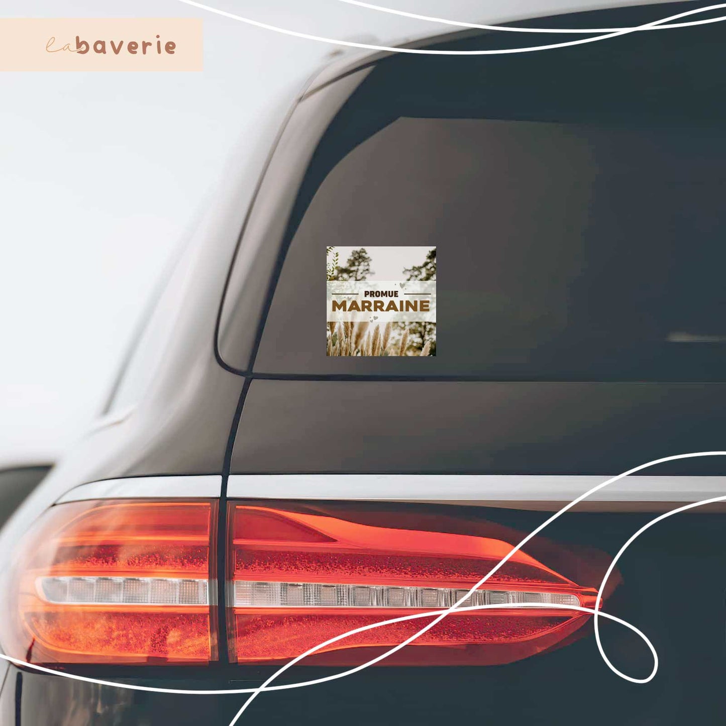 Autocollant voiture « Promue Marraine »