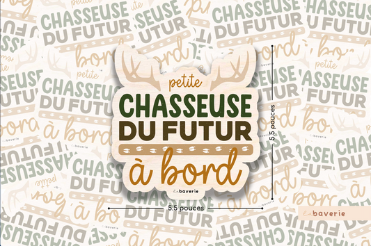 Autocollant voiture « Petite chasseuse du futur à bord »